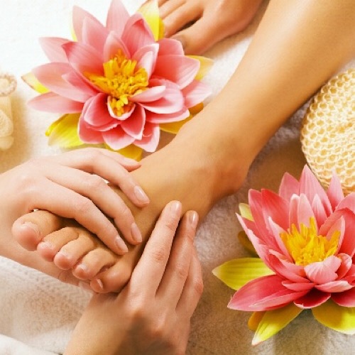 PINK NAILS SPA - pedicure